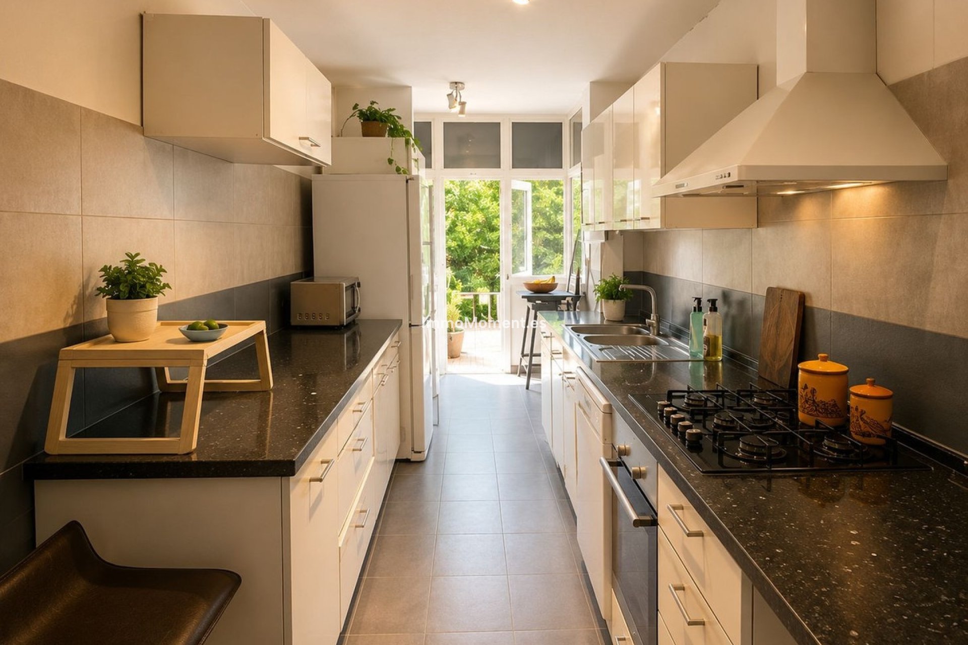 Revente - Appartement - Marbella - Nueva Andalucía