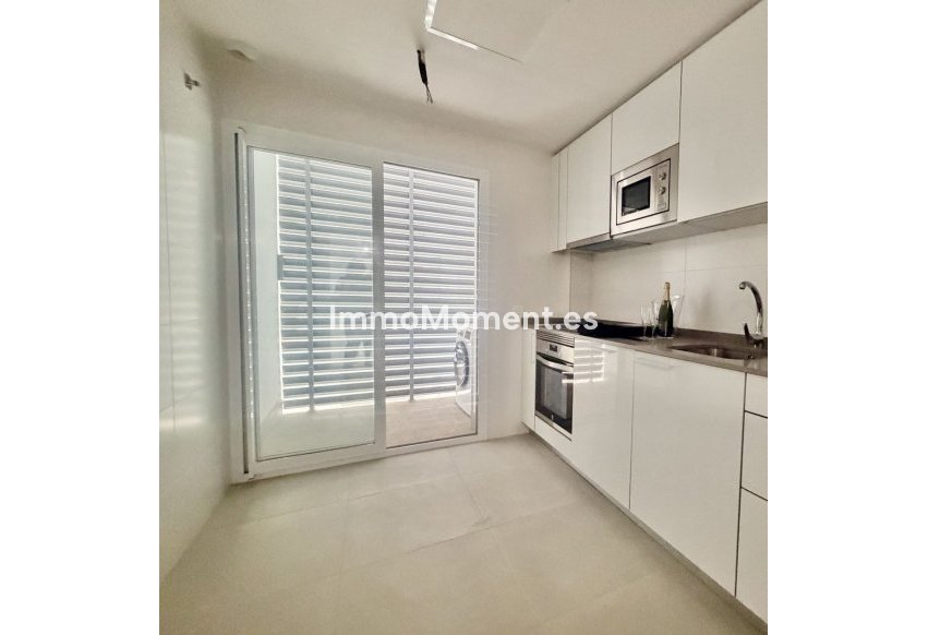 Revente - Appartement - Marbella - Nueva Andalucía