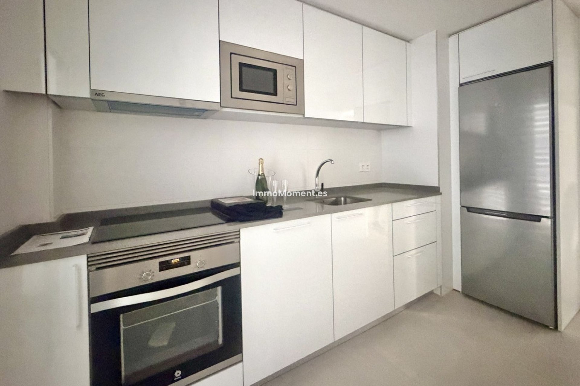 Revente - Appartement - Marbella - Nueva Andalucía