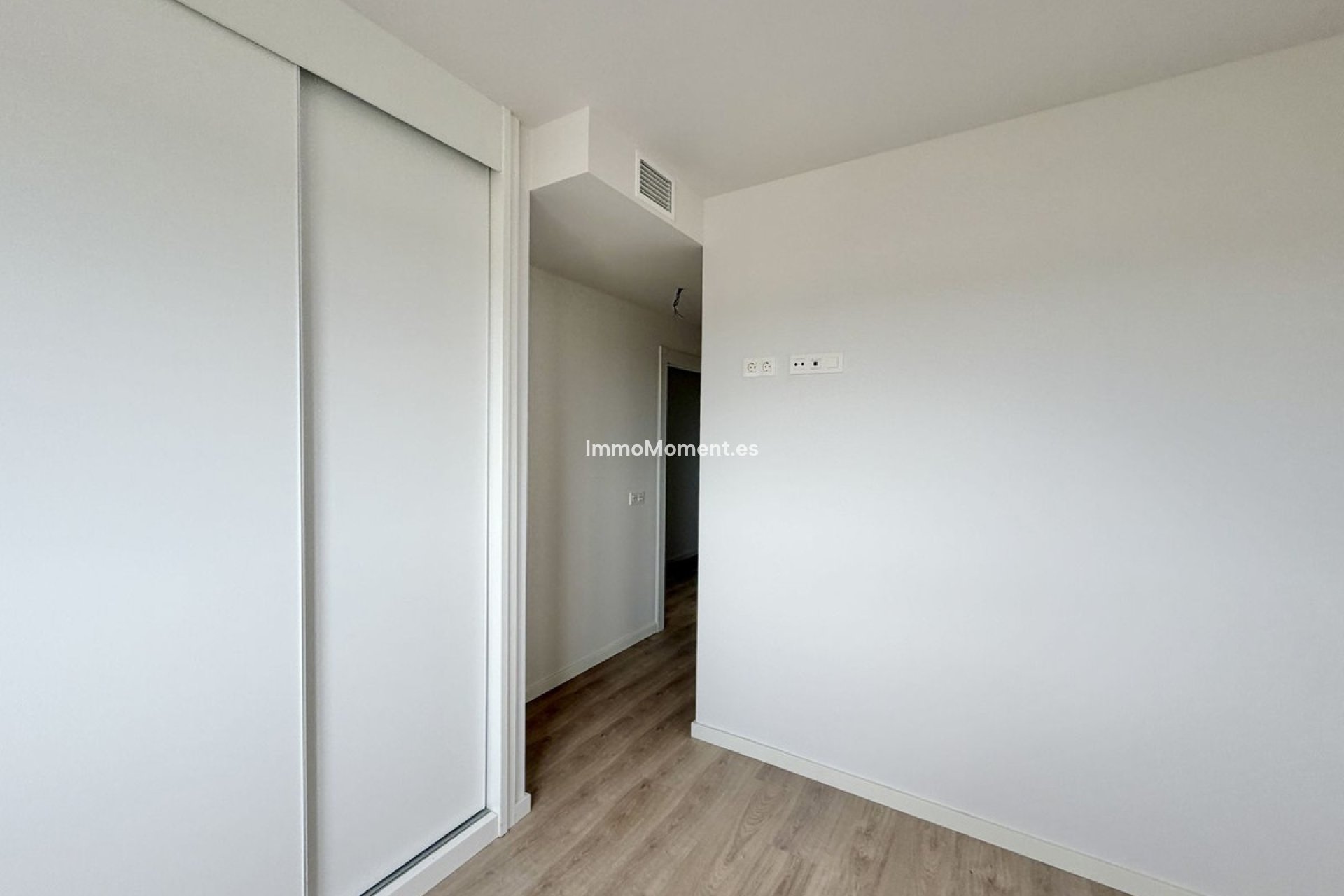 Revente - Appartement - Marbella - Nueva Andalucía