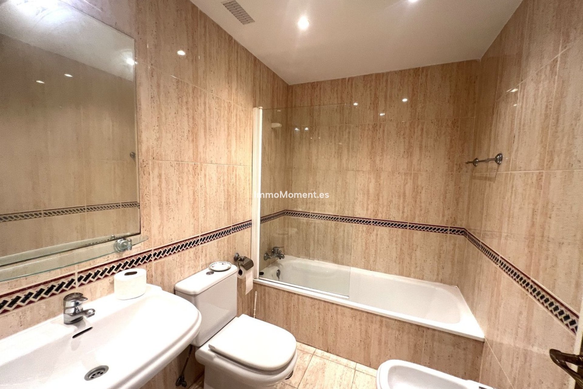 Revente - Appartement - Marbella - Nueva Andalucía