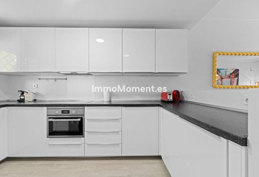 Revente - Appartement - Marbella - Nueva Andalucía