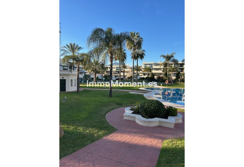 Revente - Appartement - Marbella - Nueva Andalucía