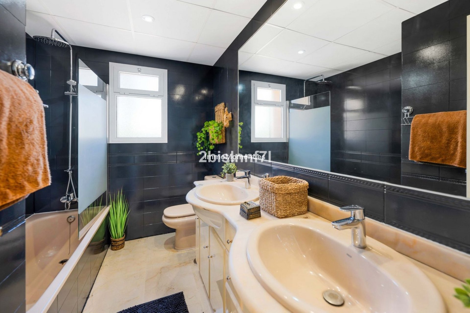 Revente - Appartement - Marbella - Nueva Andalucía