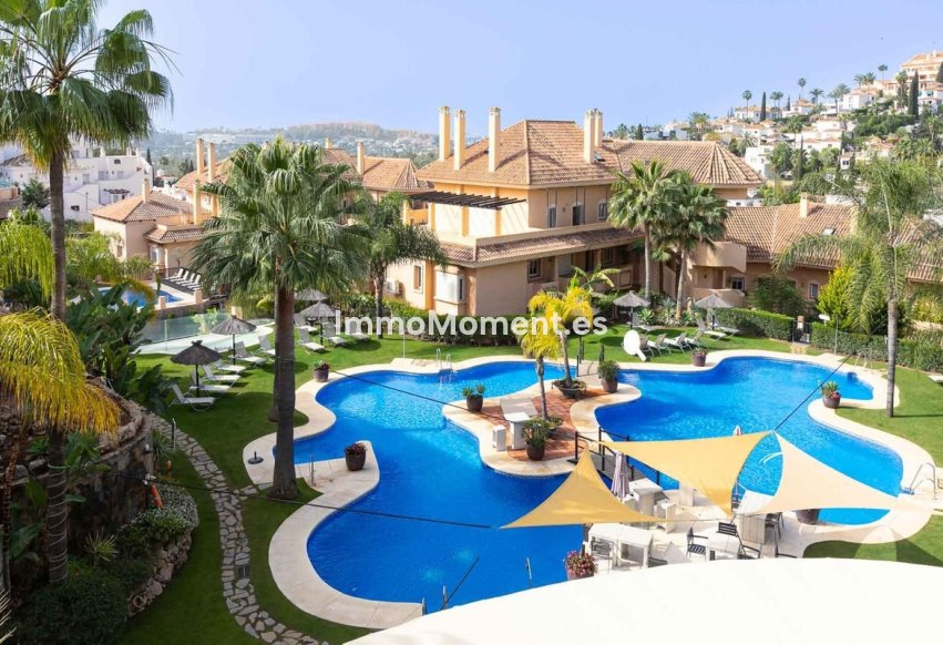 Revente - Appartement - Marbella - Nueva Andalucía