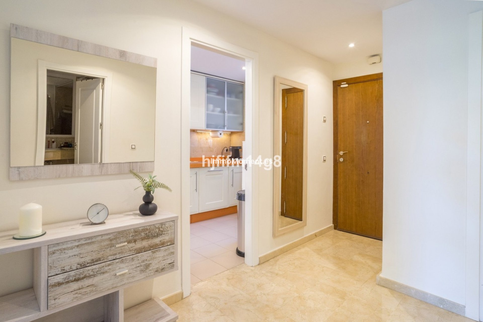 Revente - Appartement - Marbella - Nueva Andalucía