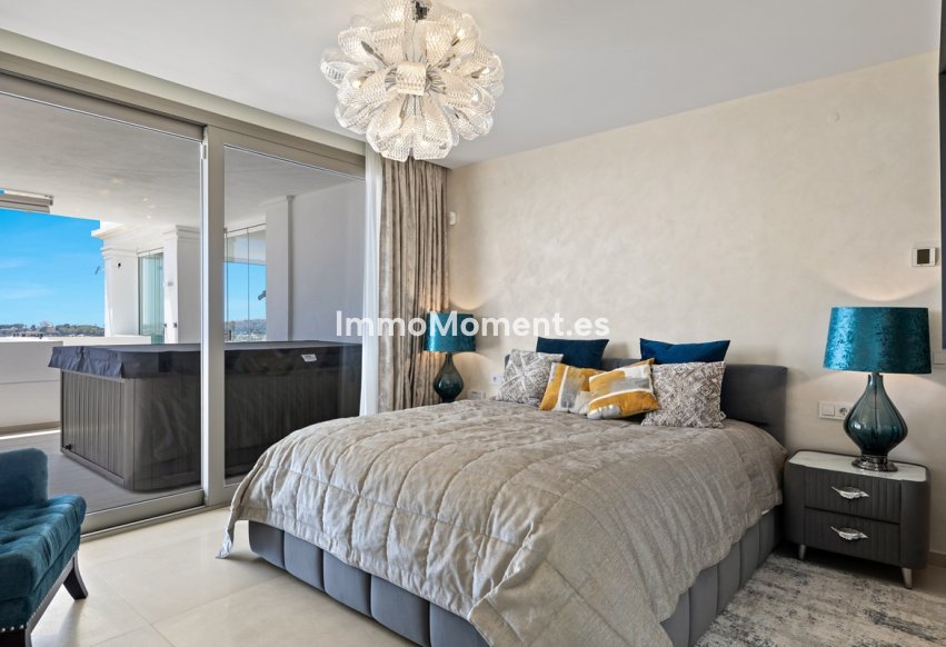 Revente - Appartement - Marbella - Nueva Andalucía