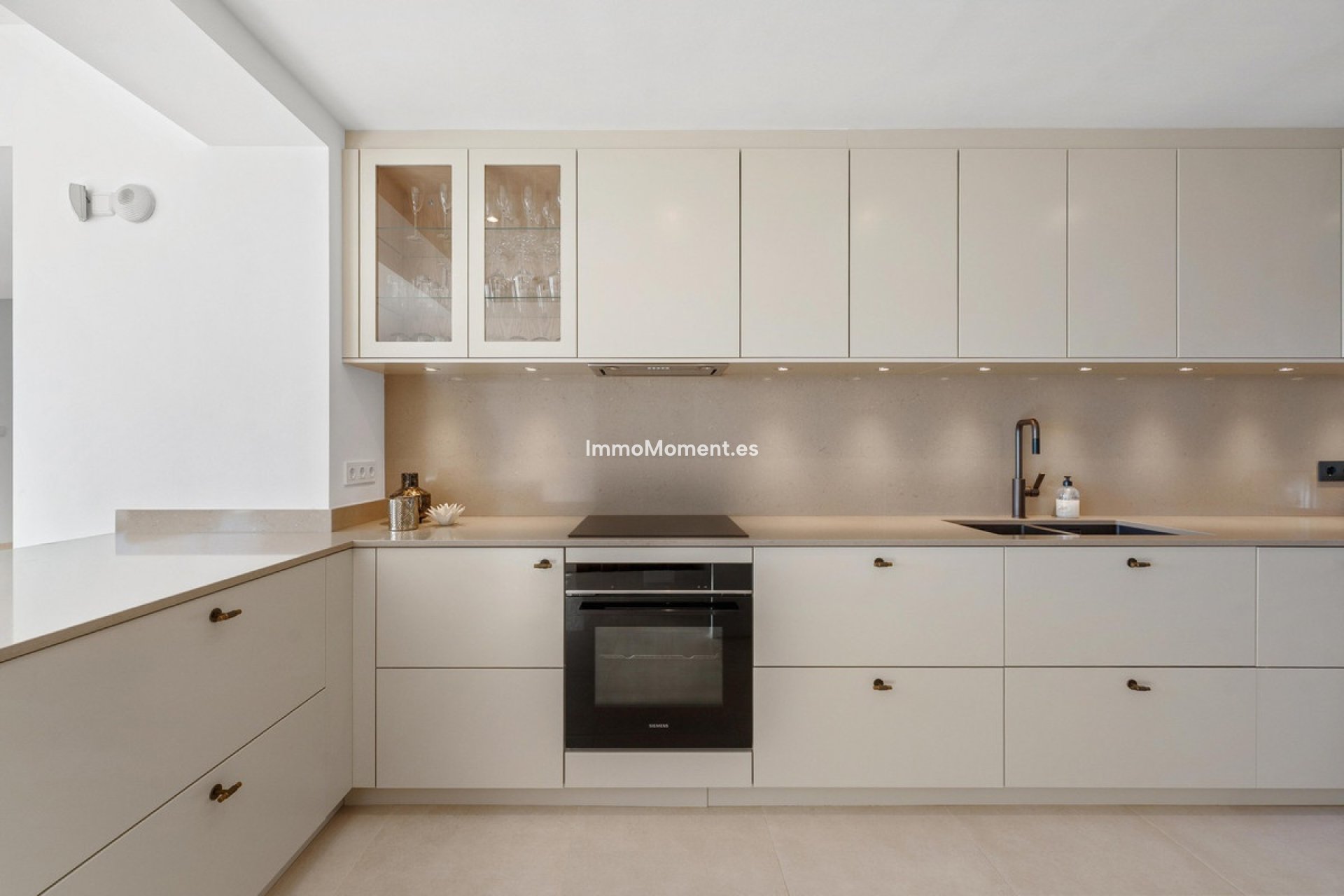 Revente - Appartement - Marbella - Nueva Andalucía