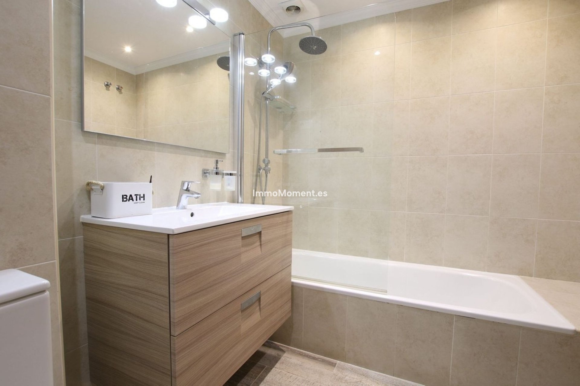 Revente - Appartement - Marbella - Nueva Andalucía