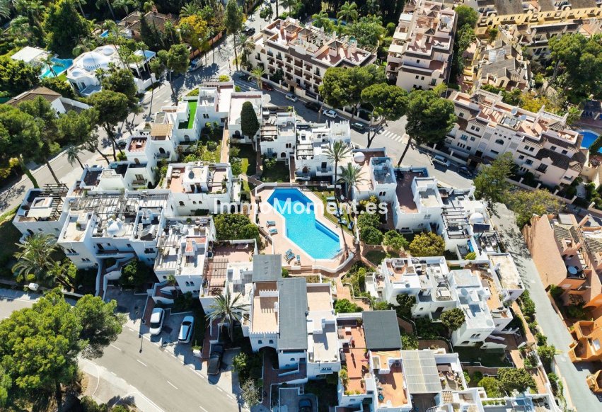 Revente - Appartement - Marbella - Nueva Andalucía