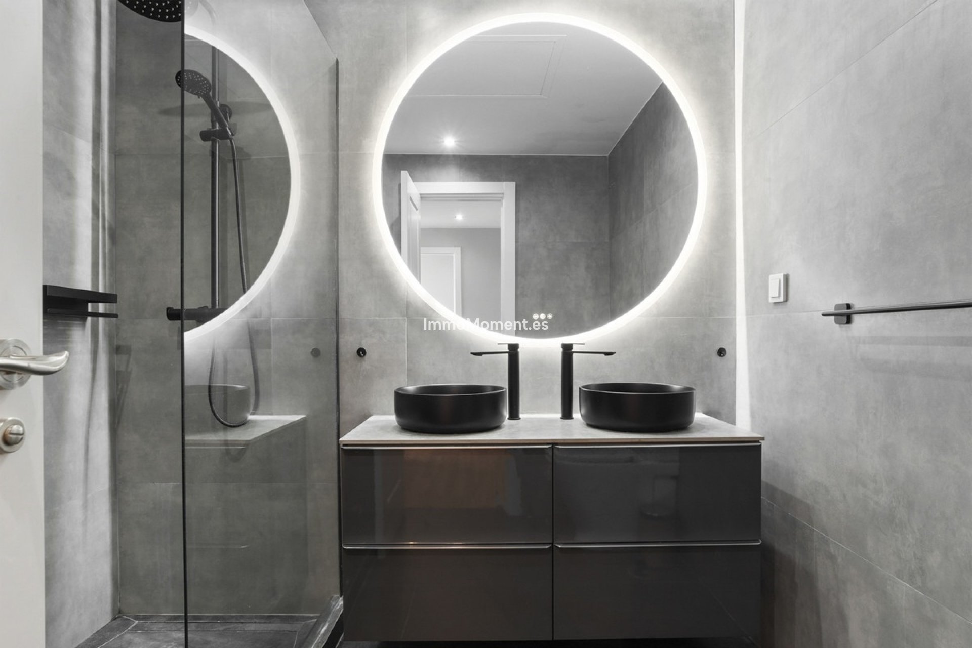 Revente - Appartement - Marbella - Nueva Andalucía