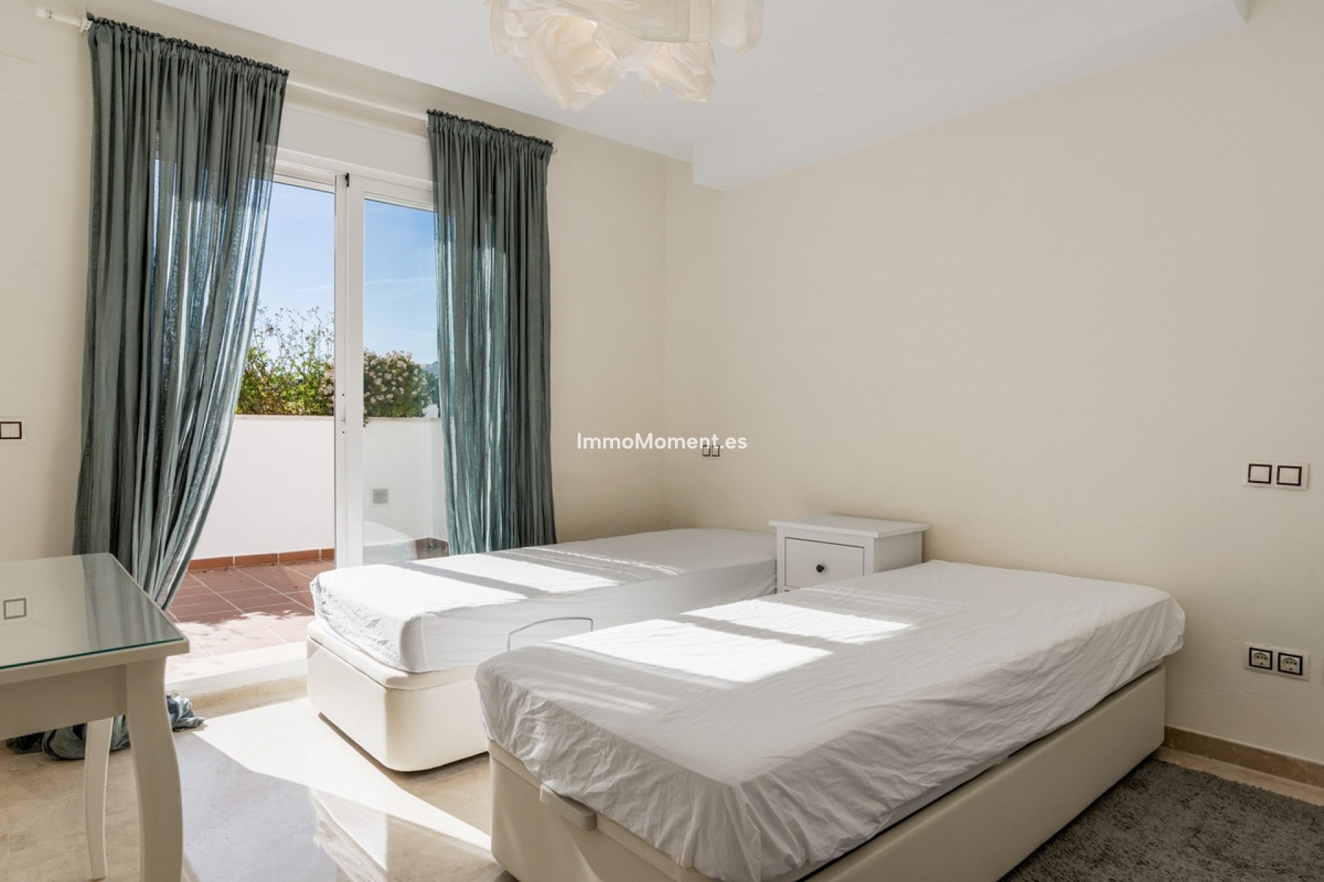Revente - Appartement - Marbella - Nueva Andalucía