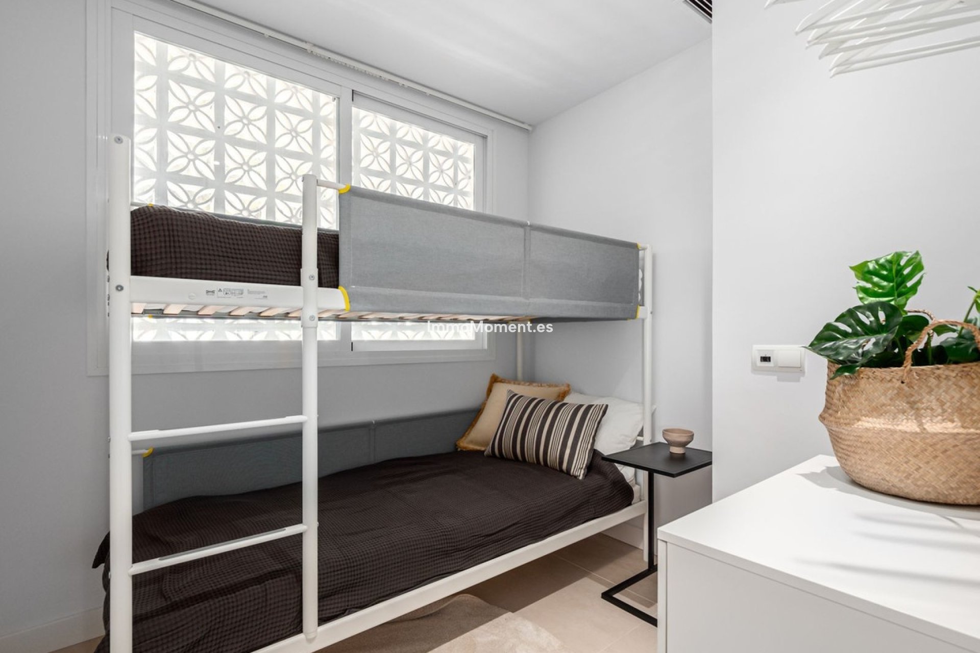 Revente - Appartement - Marbella - Nueva Andalucía