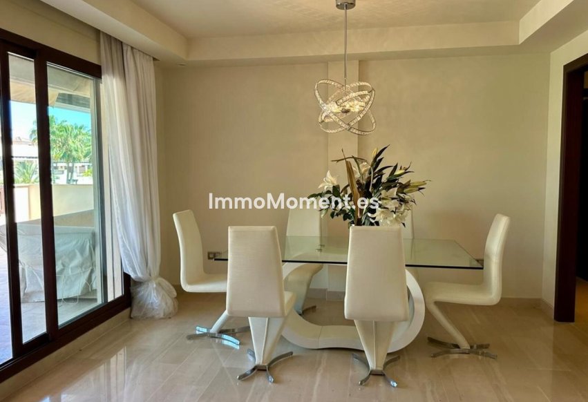 Revente - Appartement - Marbella - Nueva Andalucía