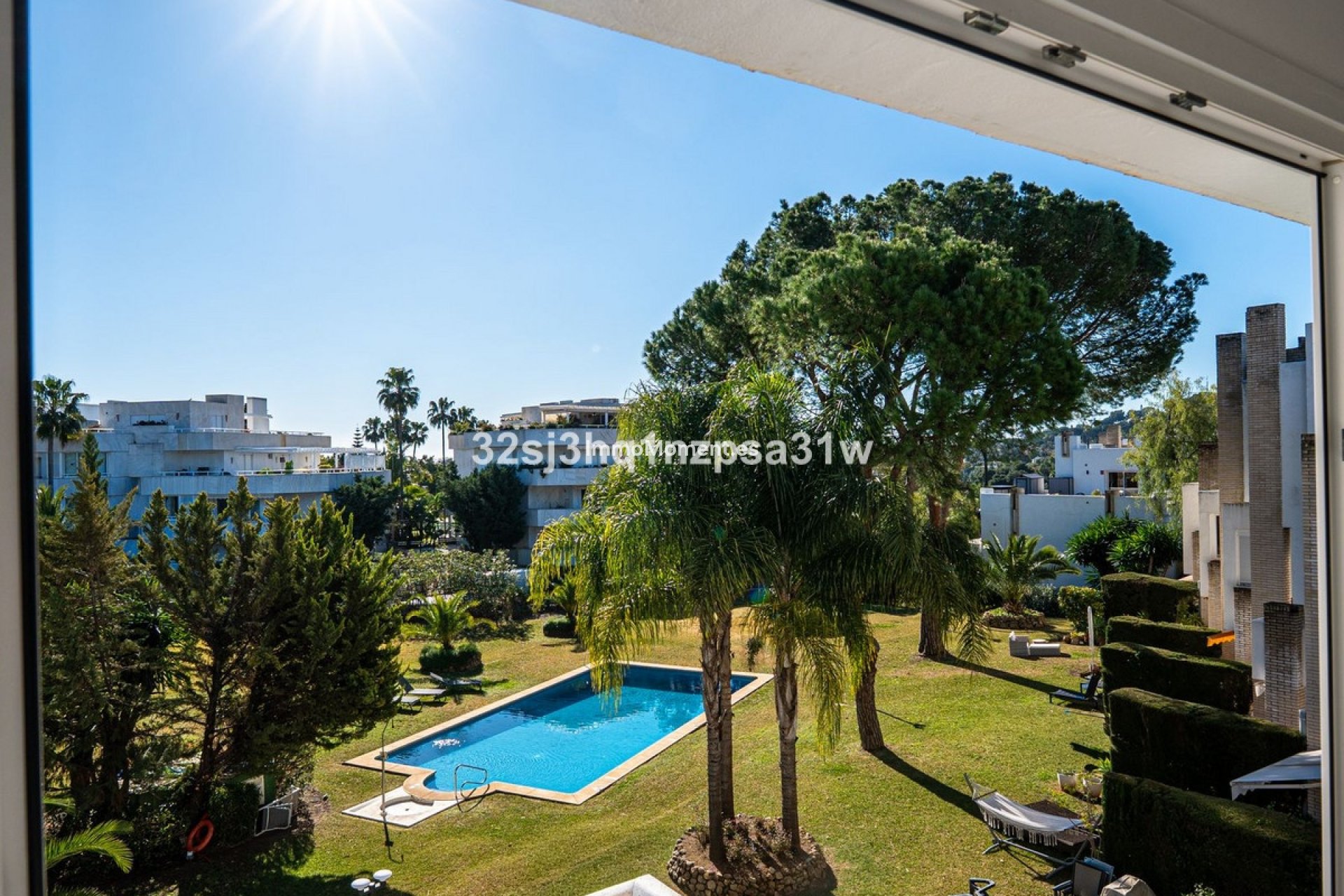 Revente - Appartement - Marbella - Nueva Andalucía