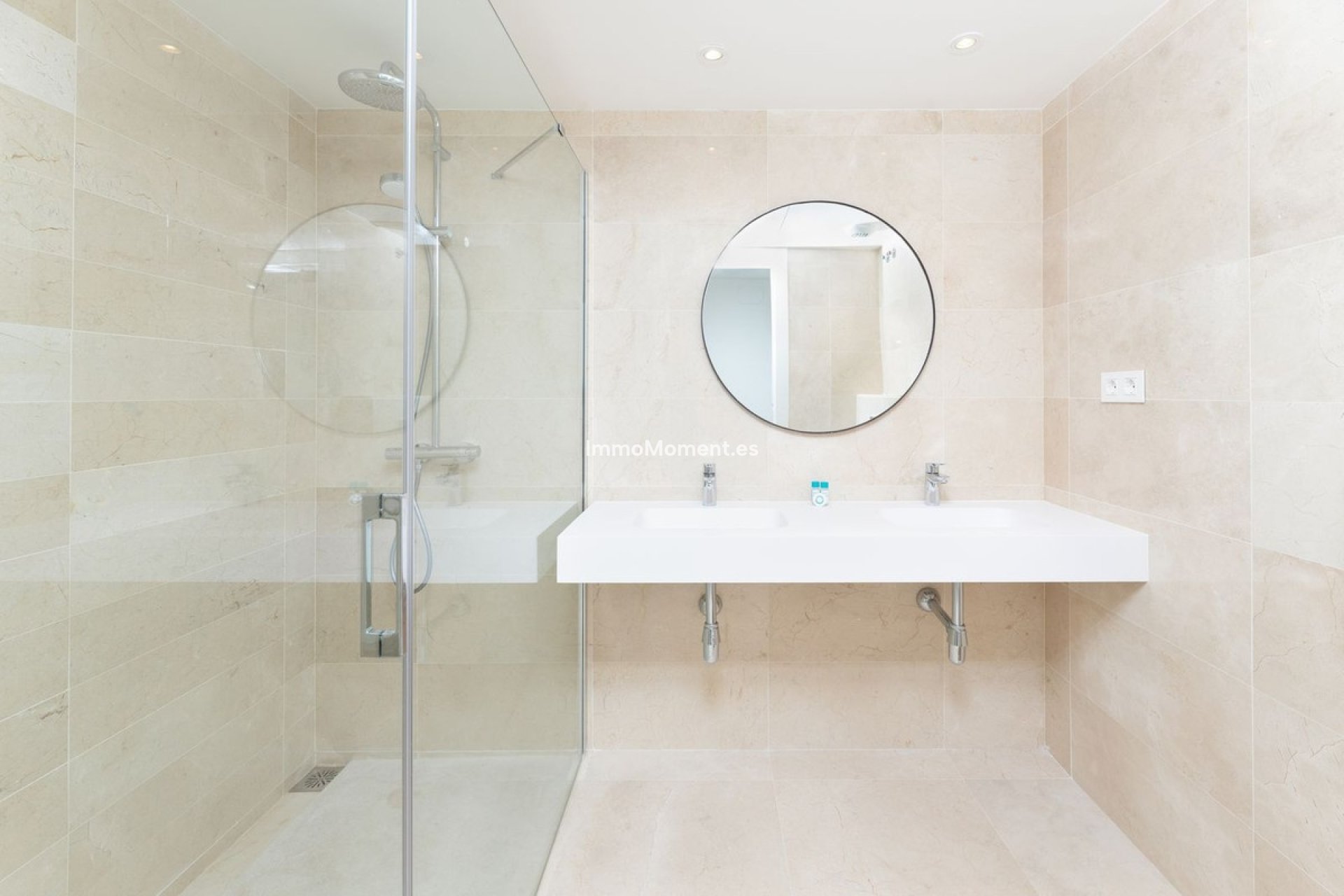 Revente - Appartement - Marbella - Nueva Andalucía