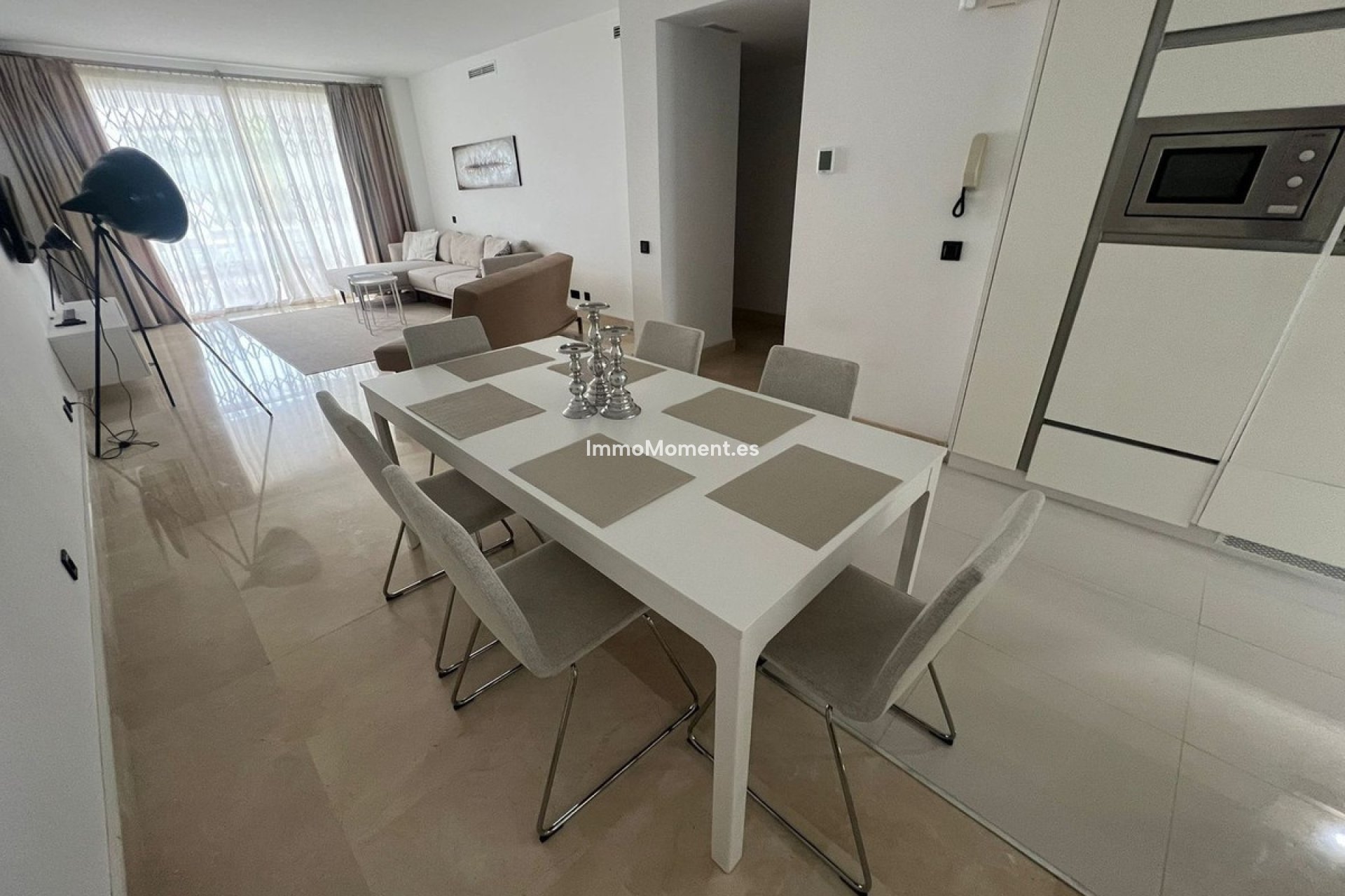 Revente - Appartement - Marbella - Nueva Andalucía