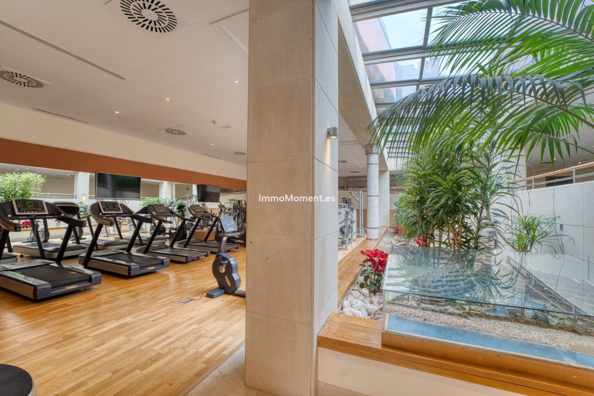 Revente - Appartement - Marbella - Nueva Andalucía