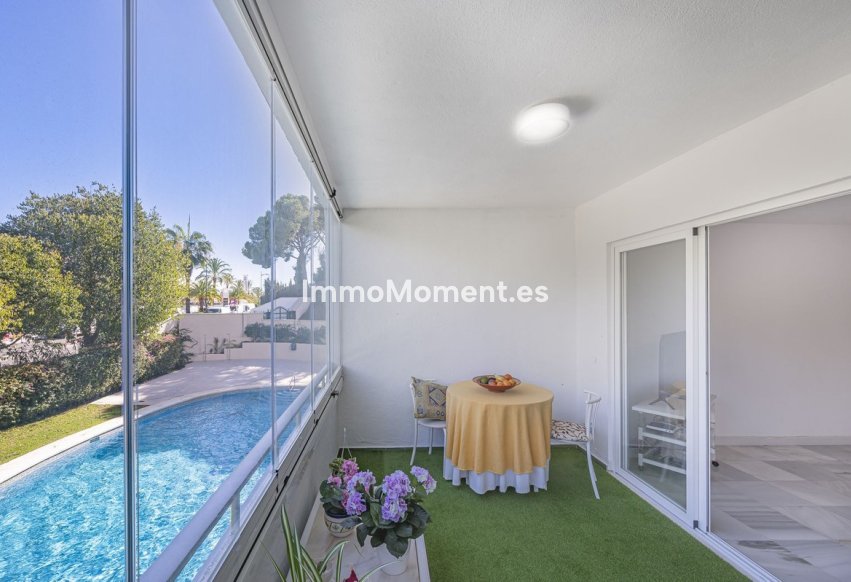 Revente - Appartement - Marbella - Nueva Andalucía