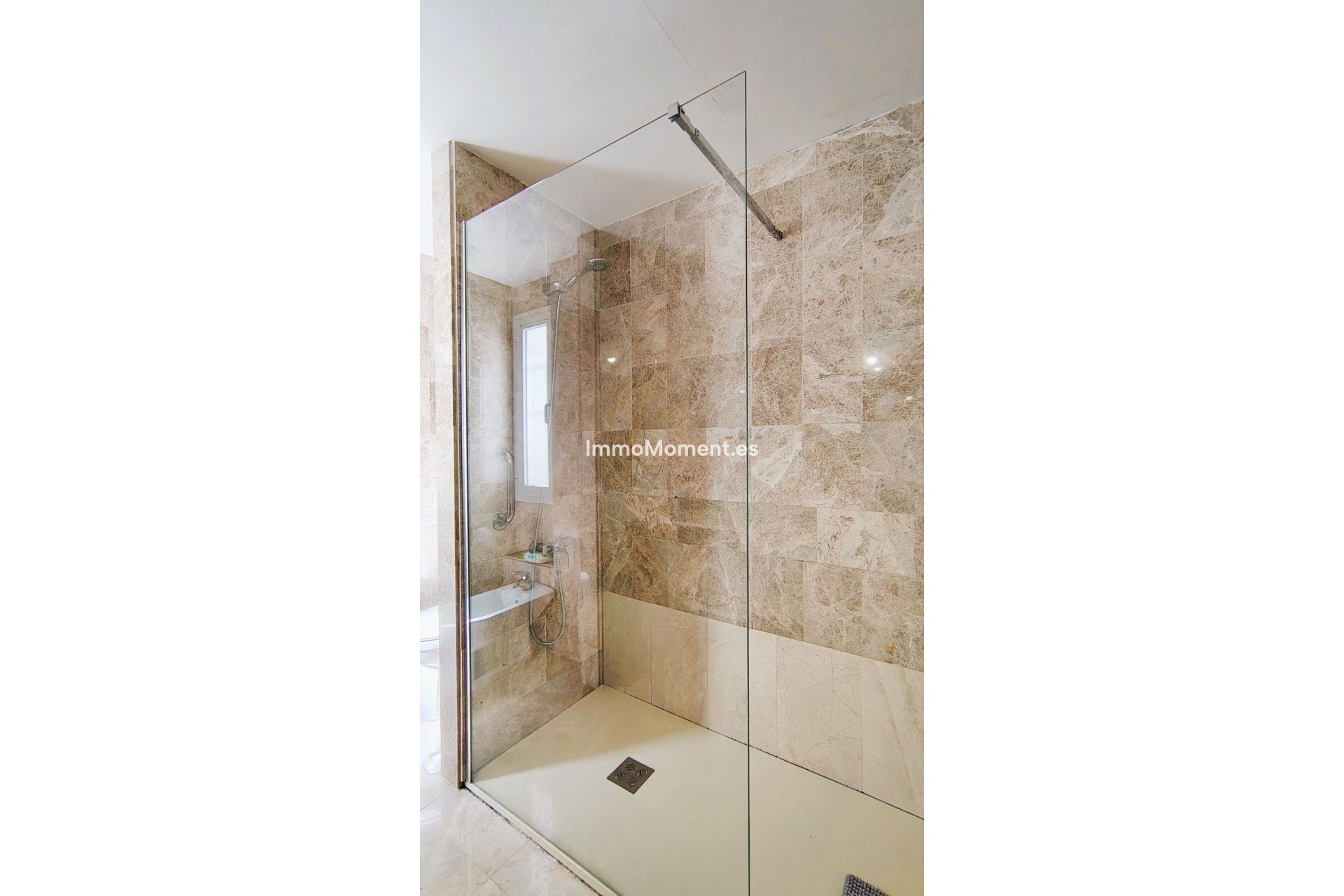 Revente - Appartement - Marbella - Nueva Andalucía