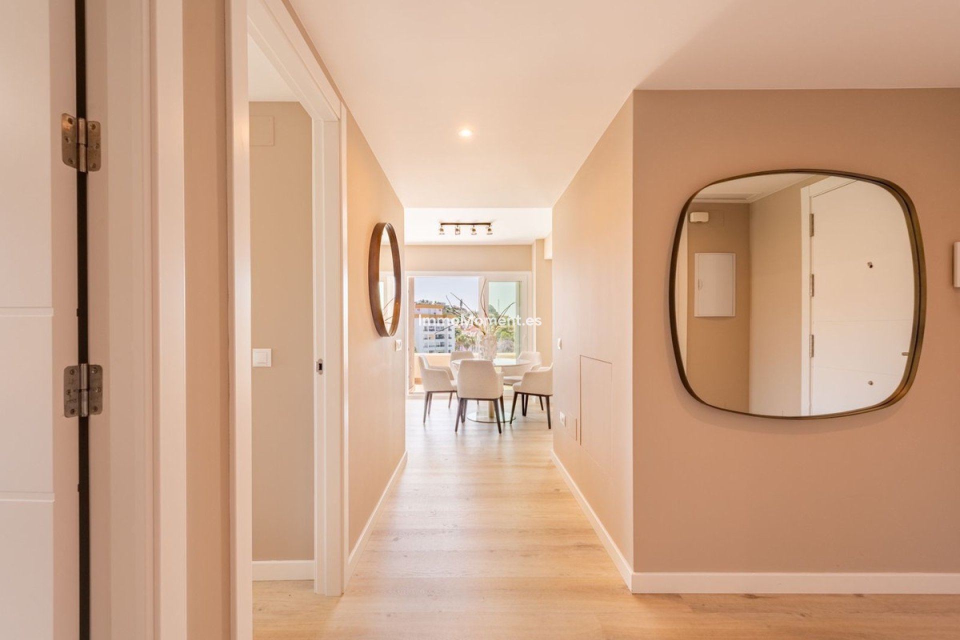 Revente - Appartement - Marbella - Nueva Andalucía