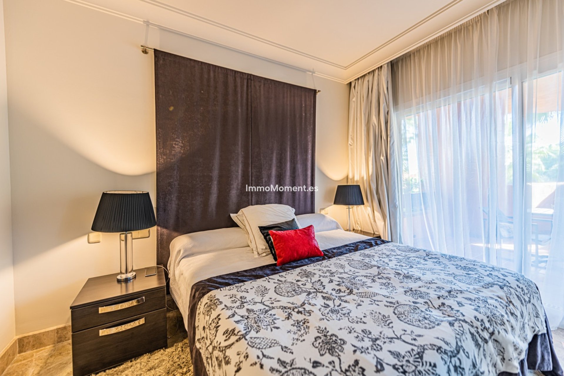 Revente - Appartement - Marbella - Nueva Andalucía