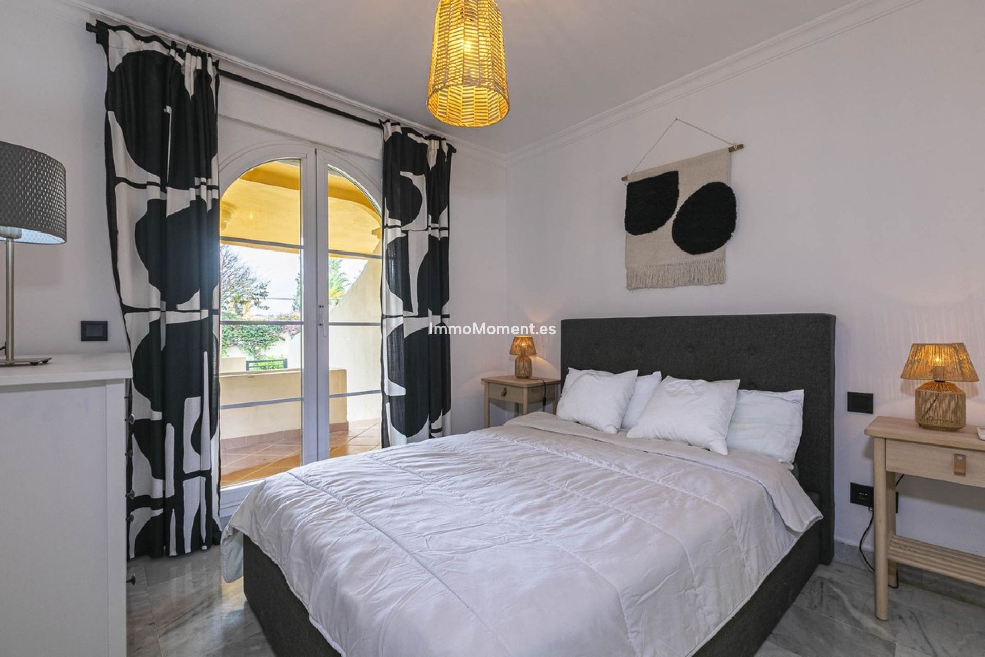 Revente - Appartement - Marbella - Nueva Andalucía