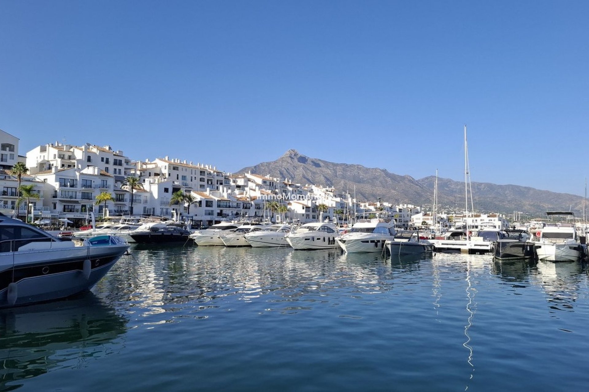 Revente - Appartement - Marbella - Nueva Andalucía