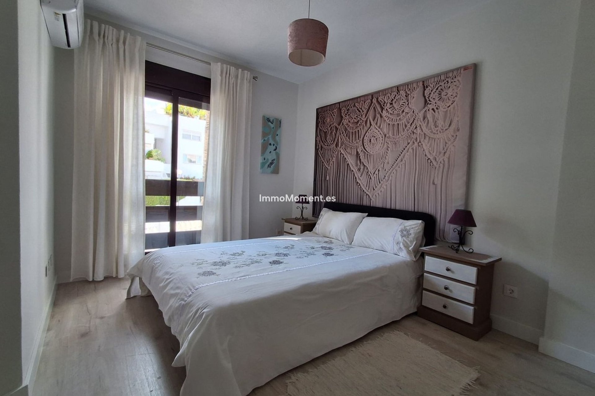 Revente - Appartement - Marbella - Nueva Andalucía