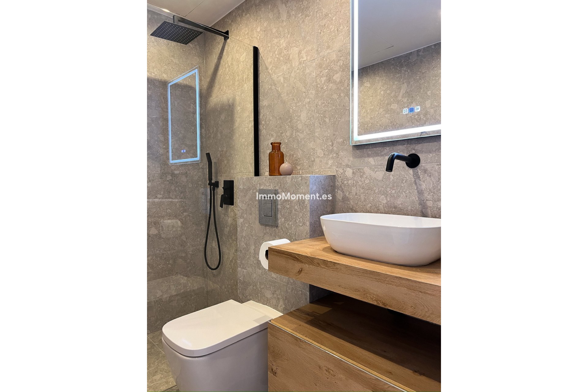 Revente - Appartement - Marbella - Nueva Andalucía