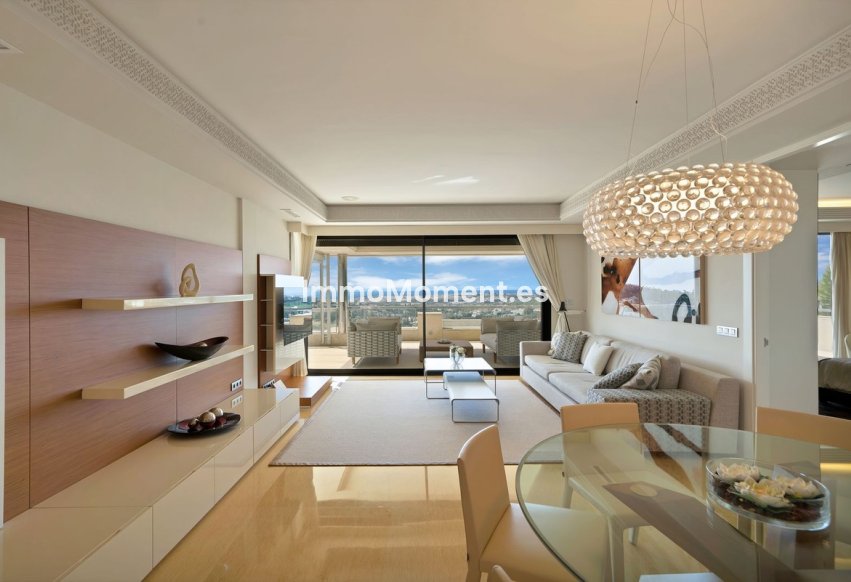 Revente - Appartement - Marbella - Nueva Andalucía