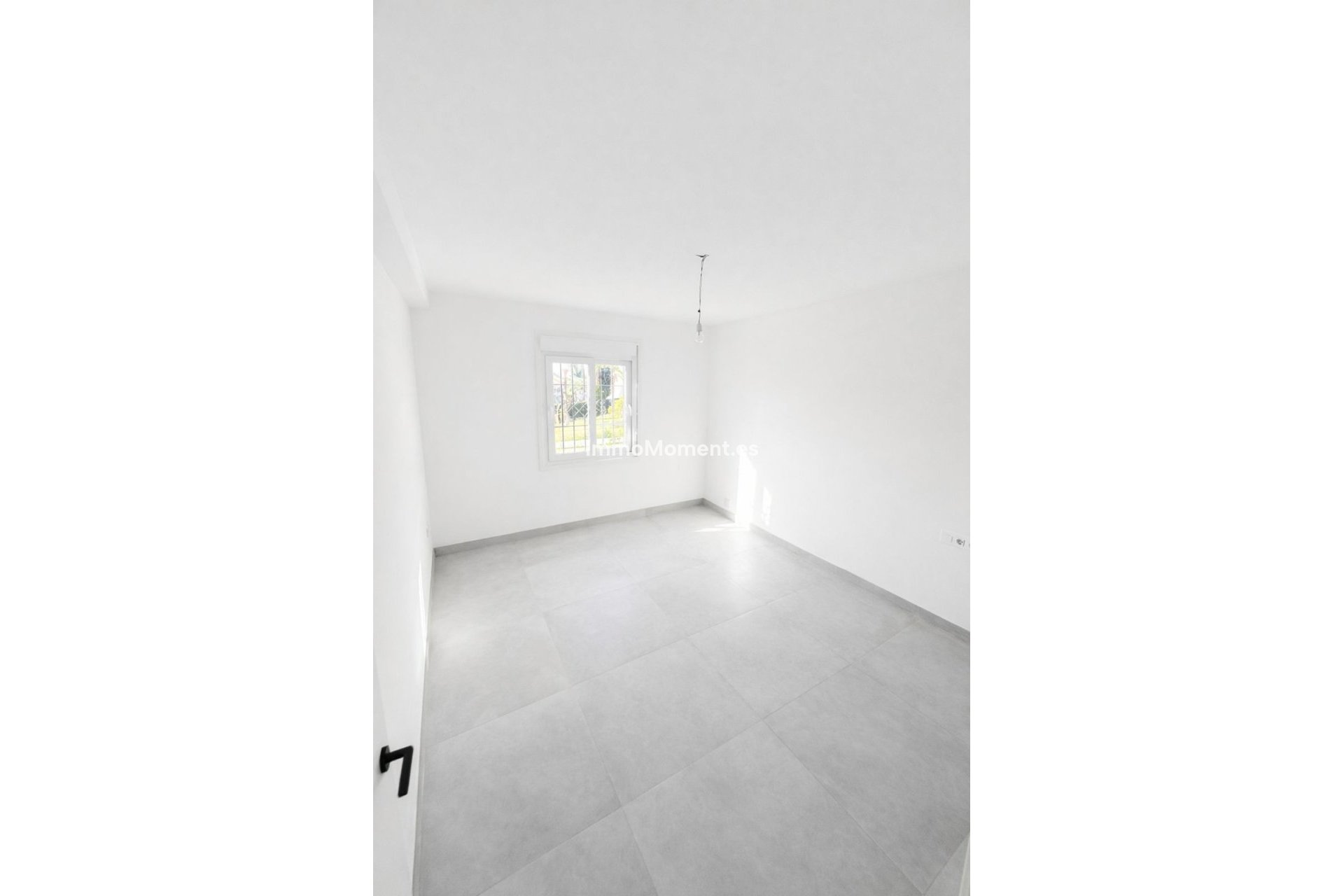 Revente - Appartement - Marbella - Nueva Andalucía