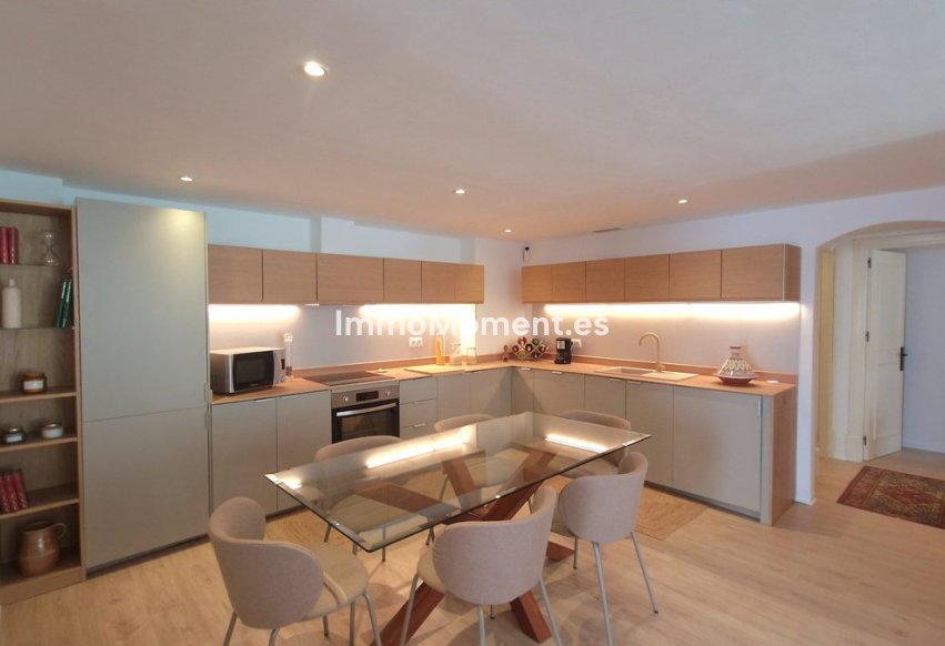 Revente - Appartement - Marbella - Nueva Andalucía