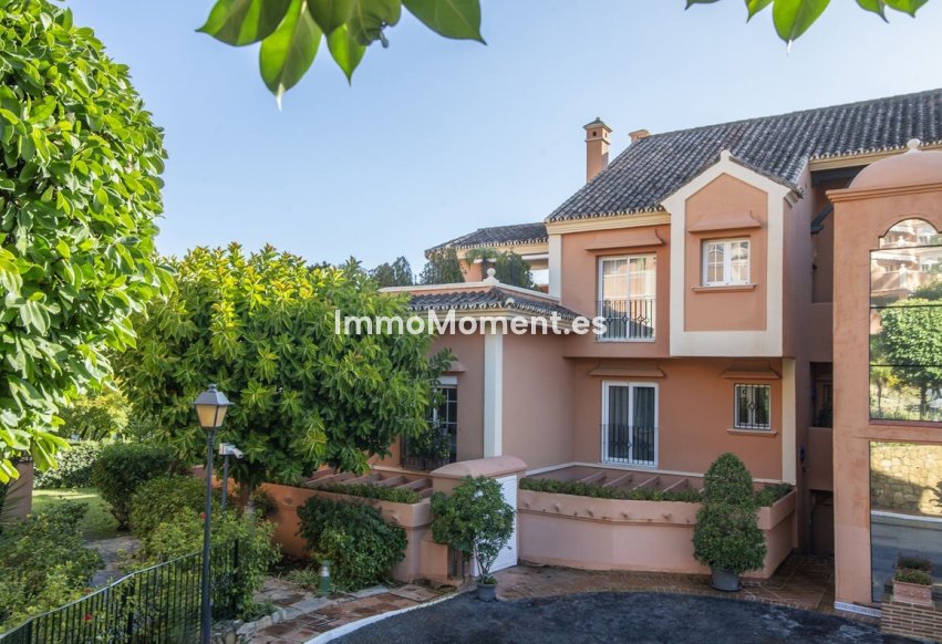 Revente - Appartement - Marbella - Nueva Andalucía