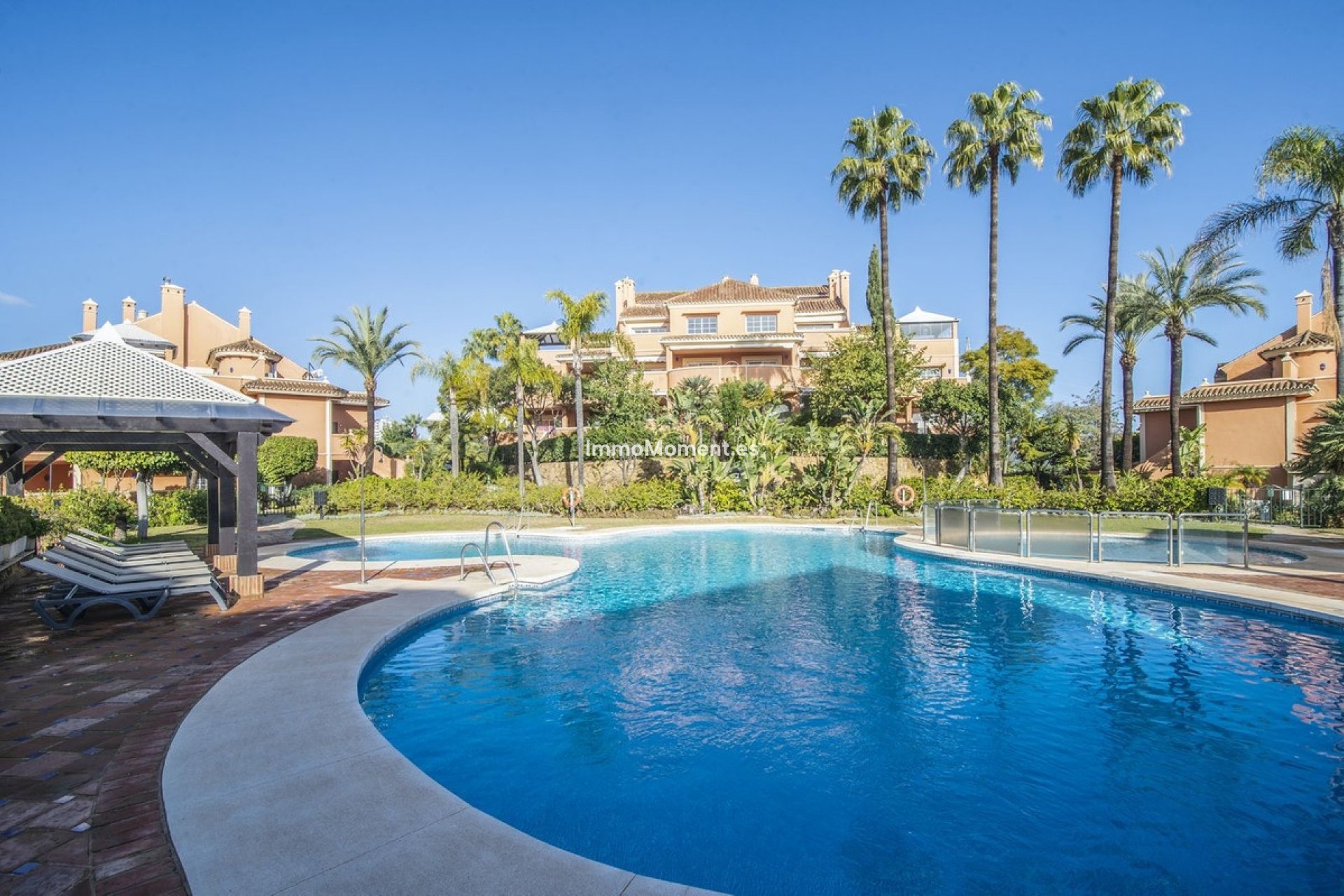 Revente - Appartement - Marbella - Nueva Andalucía