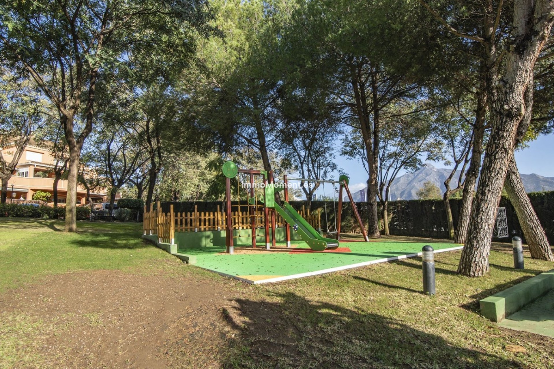 Revente - Appartement - Marbella - Nueva Andalucía