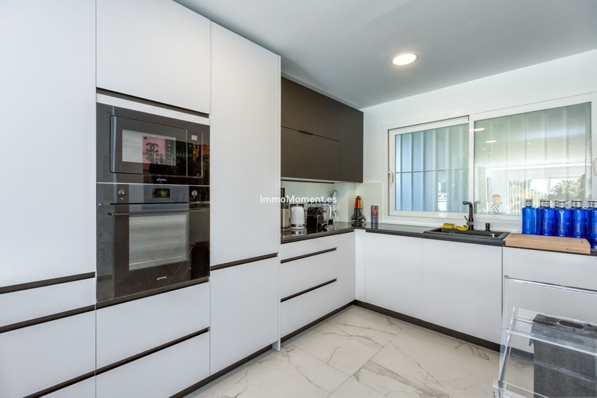 Revente - Appartement - Marbella - Nueva Andalucía