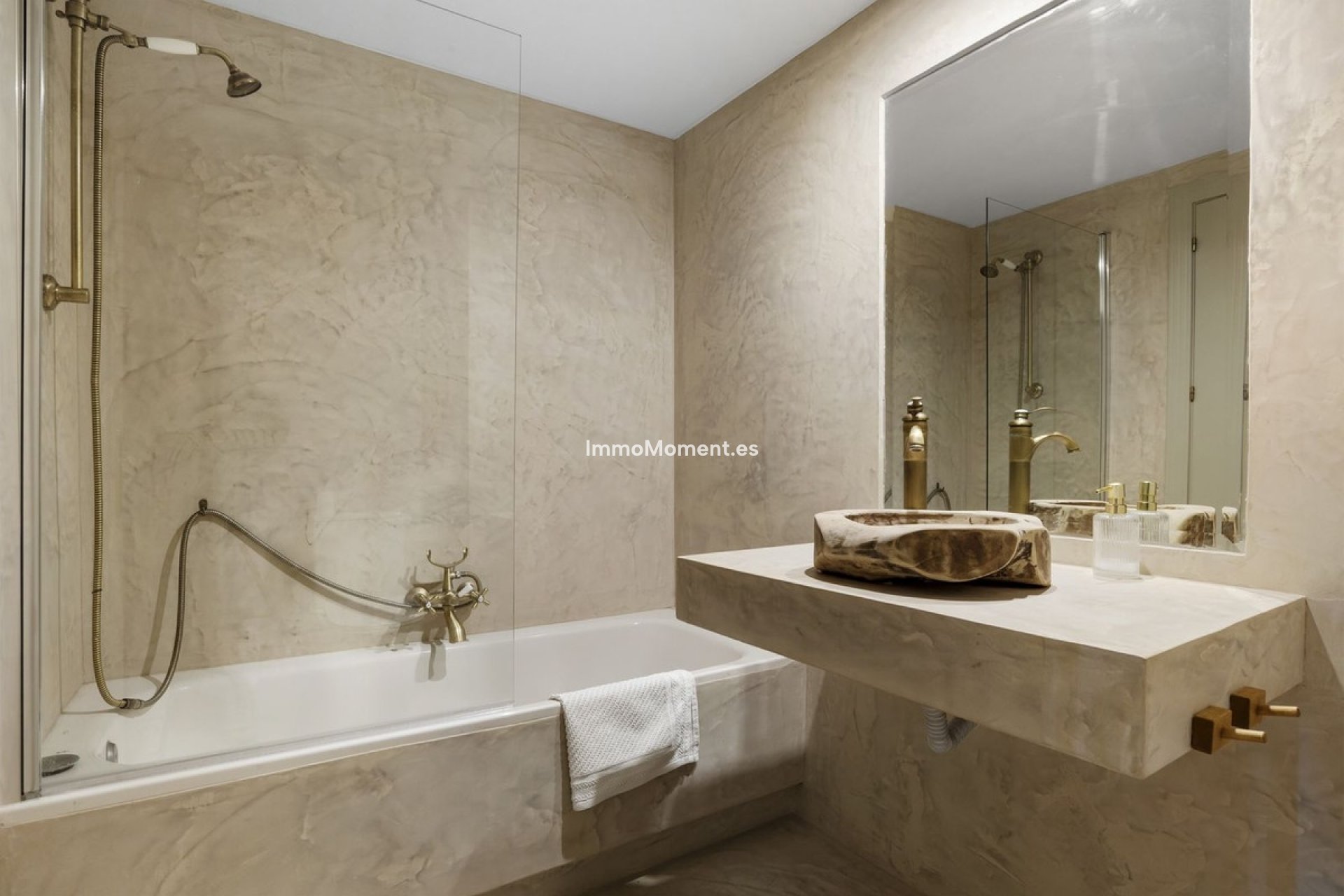 Revente - Appartement - Marbella - Nueva Andalucía