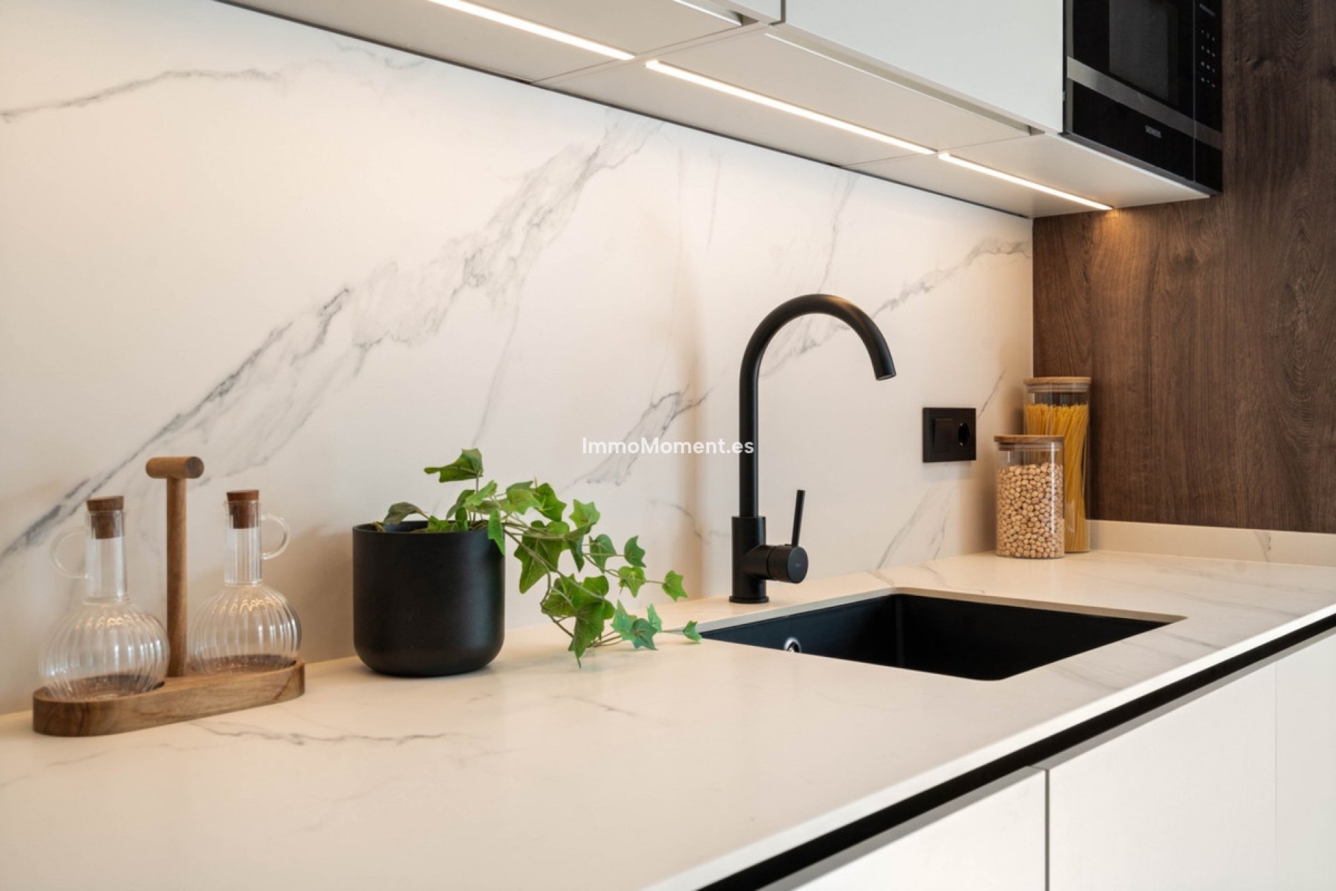 Revente - Appartement - Marbella - Nueva Andalucía