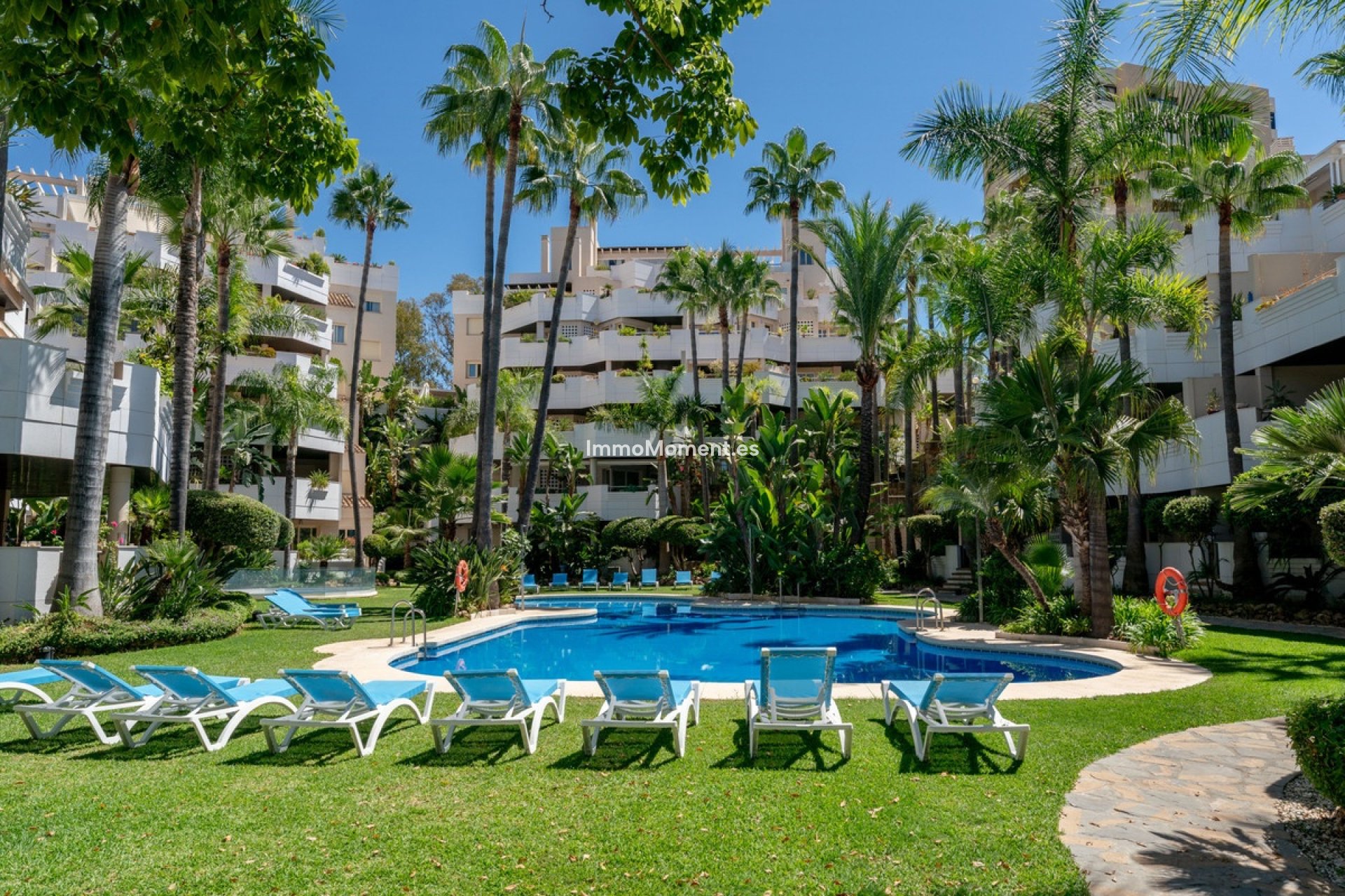 Revente - Appartement - Marbella - Nueva Andalucía