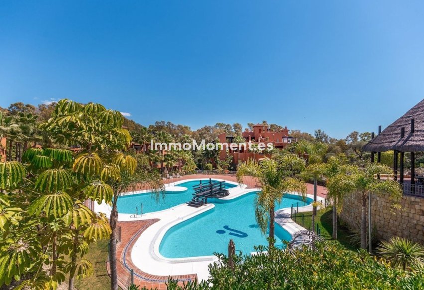 Revente - Appartement - Marbella - Nueva Andalucía