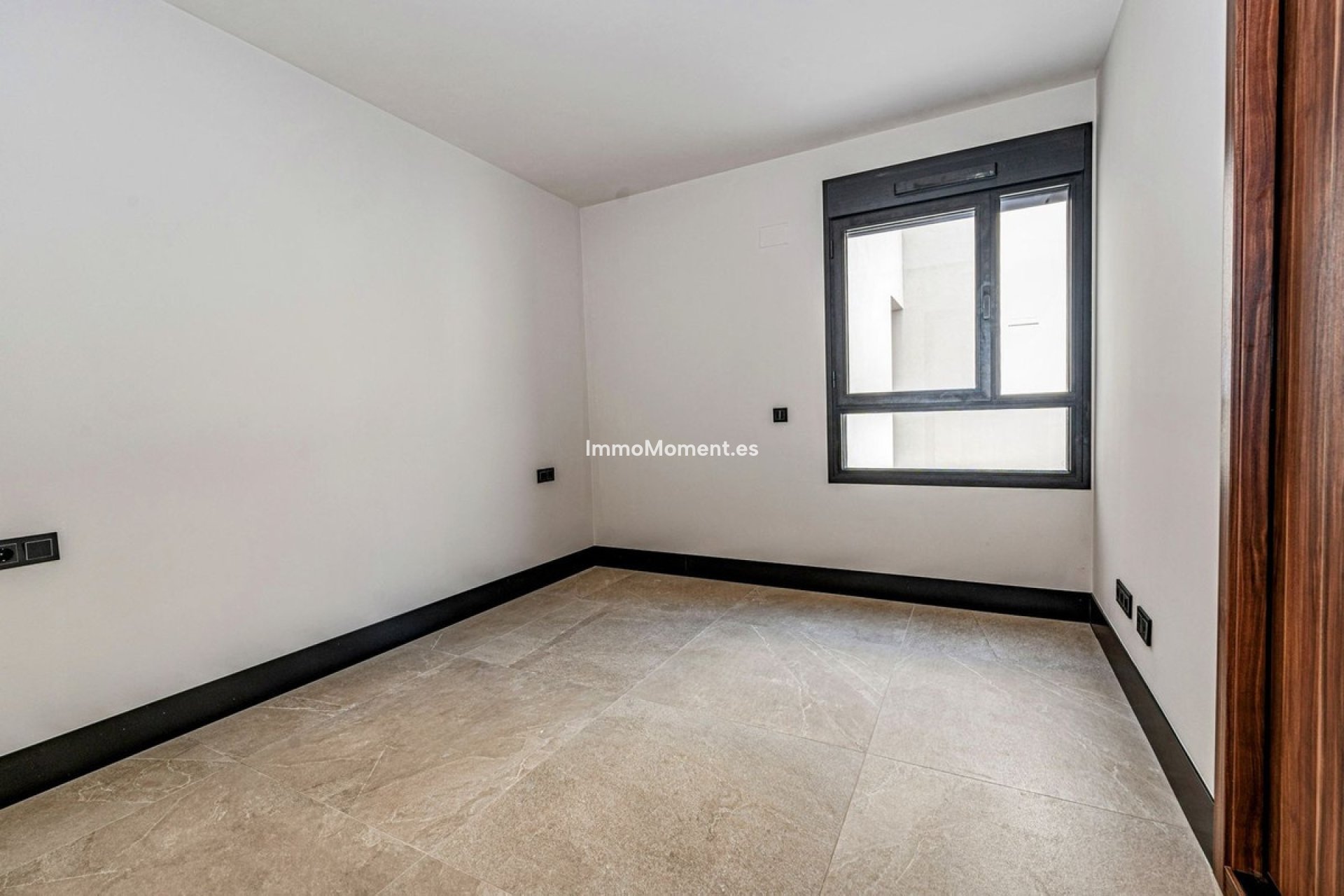 Revente - Appartement - Marbella - Nueva Andalucía