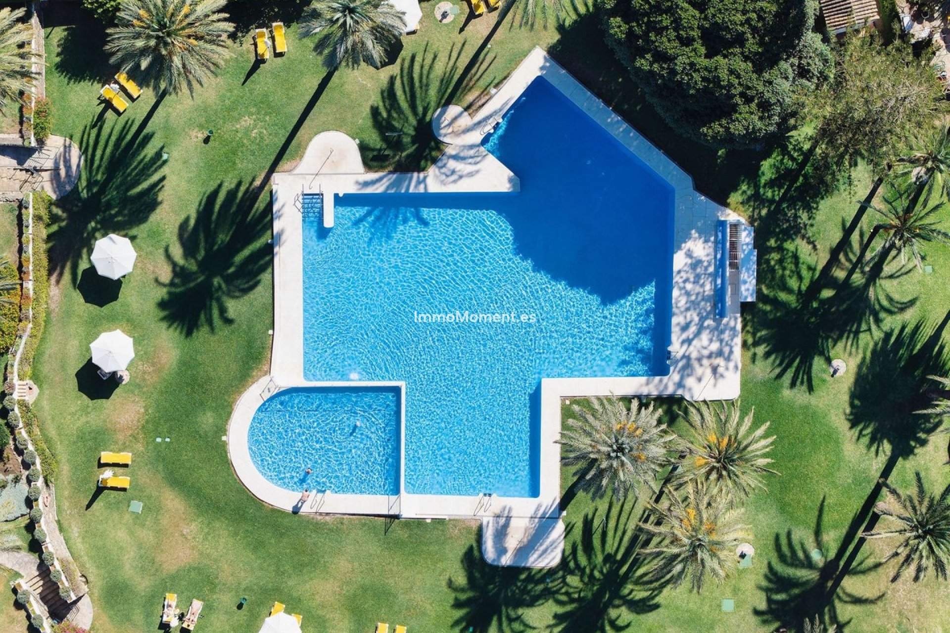 Revente - Appartement - Marbella - Nueva Andalucía