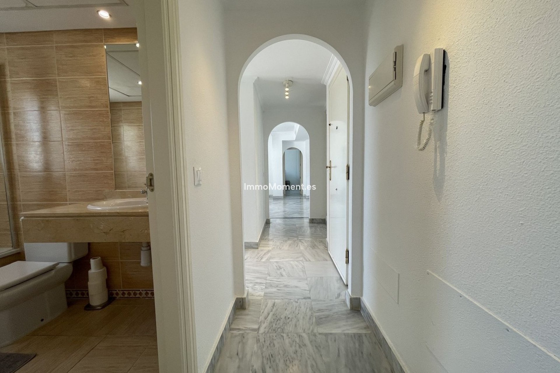 Revente - Appartement - Marbella - Nueva Andalucía