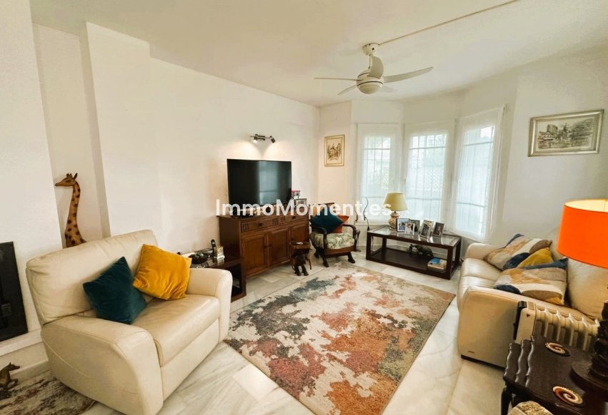 Revente - Appartement - Marbella - Nueva Andalucía