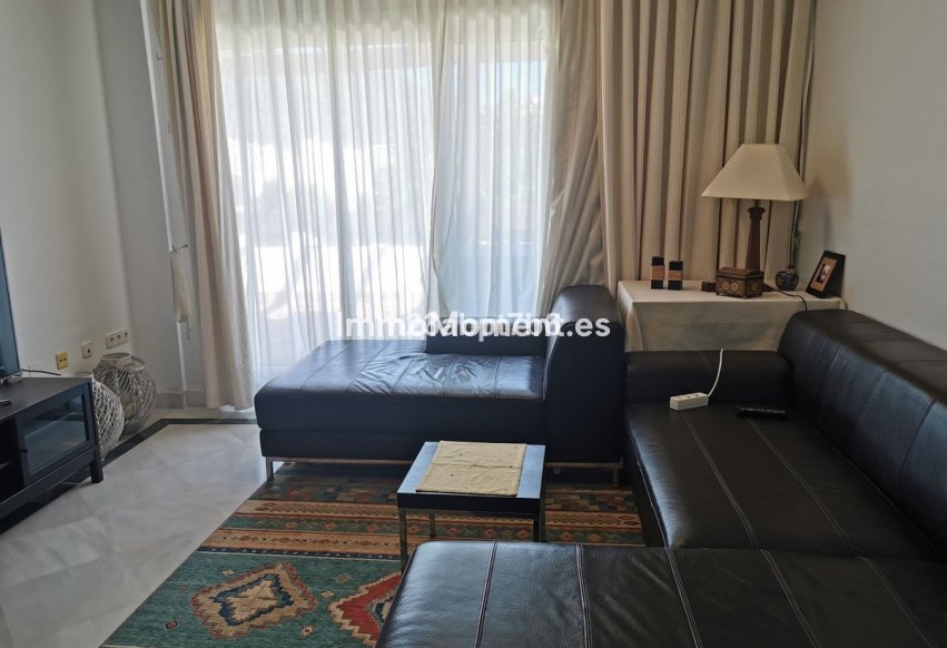 Revente - Appartement - Marbella - Nueva Andalucía