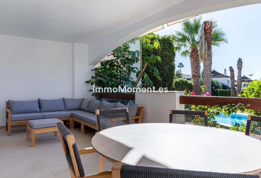 Revente - Appartement - Marbella - Nueva Andalucía