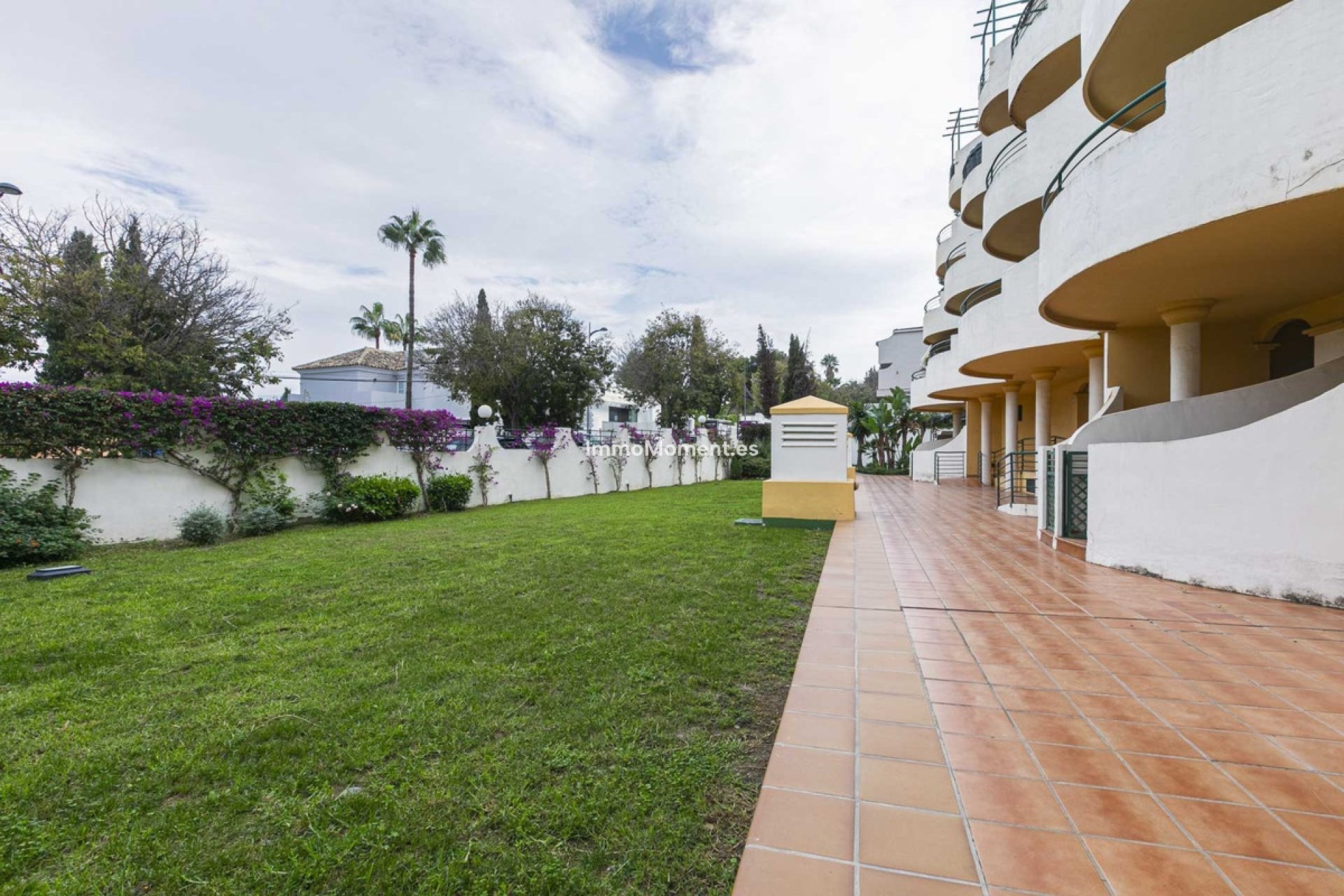 Revente - Appartement - Marbella - Nueva Andalucía