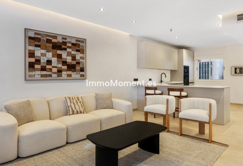 Revente - Appartement - Marbella - Nueva Andalucía