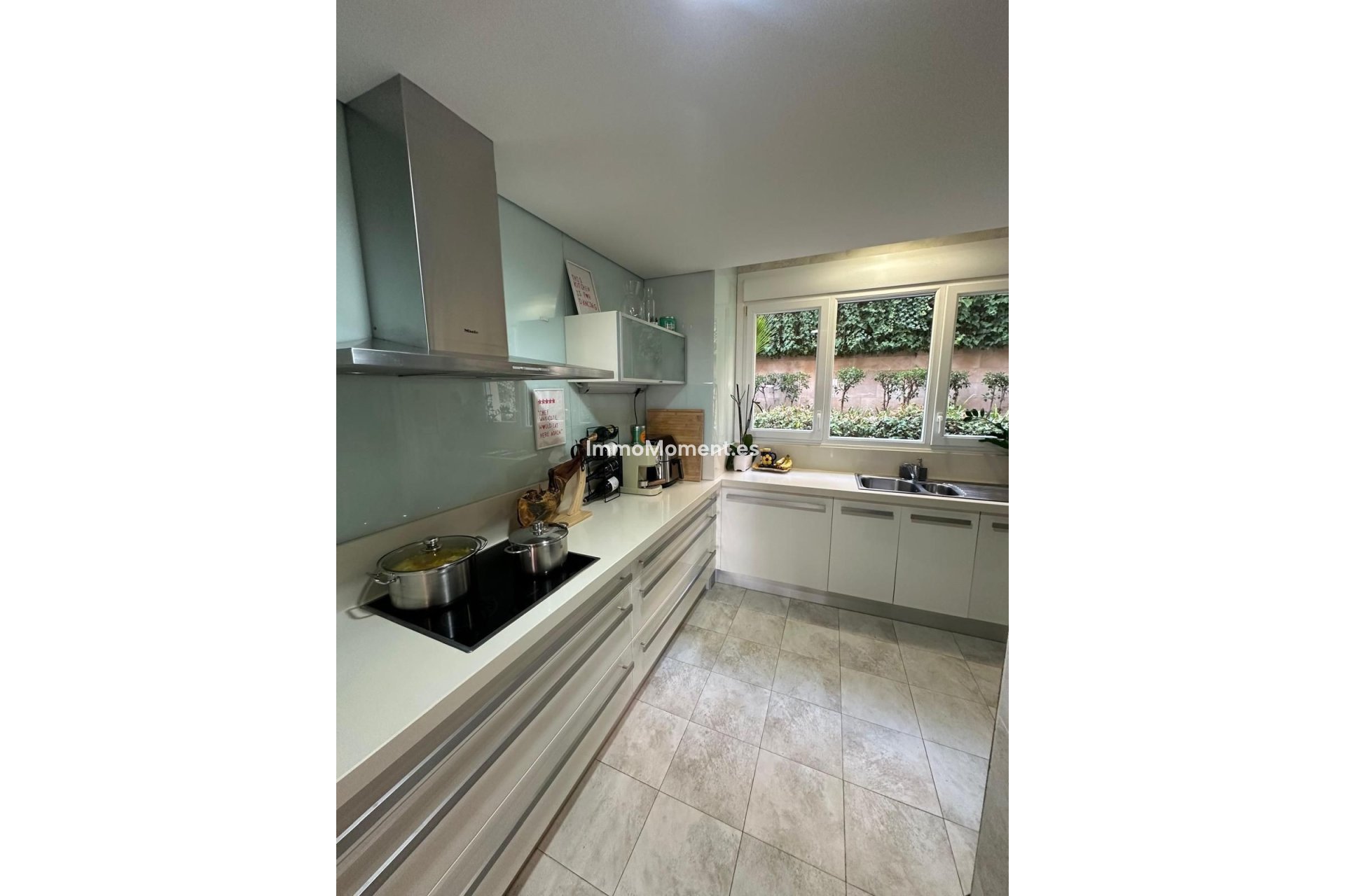 Revente - Appartement - Marbella - Nueva Andalucía